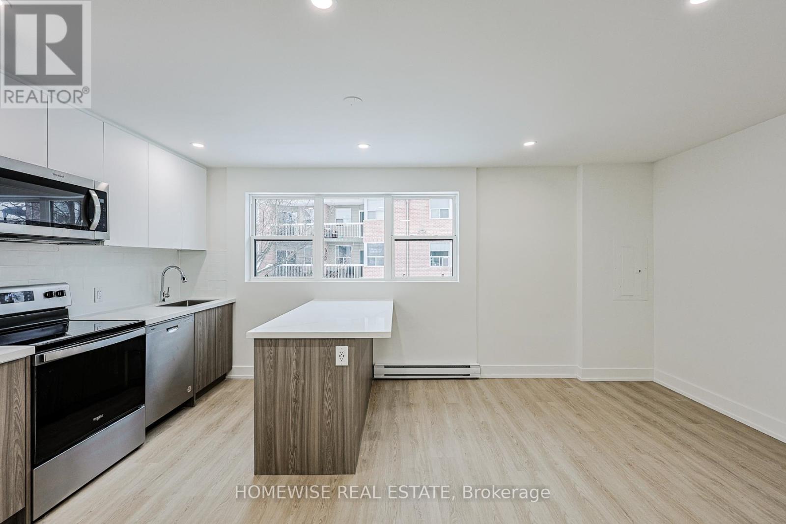 10b - 100 Liberty Street N, Clarington, Ontario  L1C 2M1 - Photo 3 - E12916706