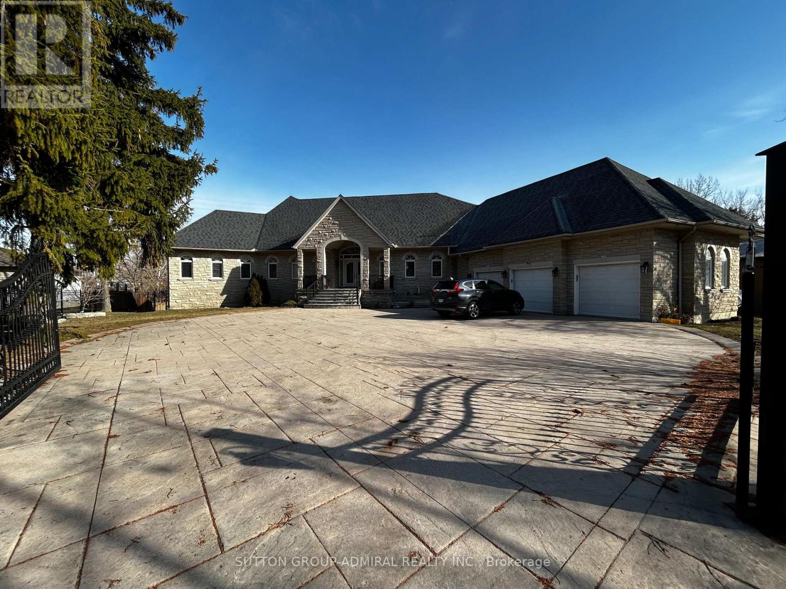 BASEMENT UNIT A - 64 HILLSIDE AVENUE, Vaughan, Ontario