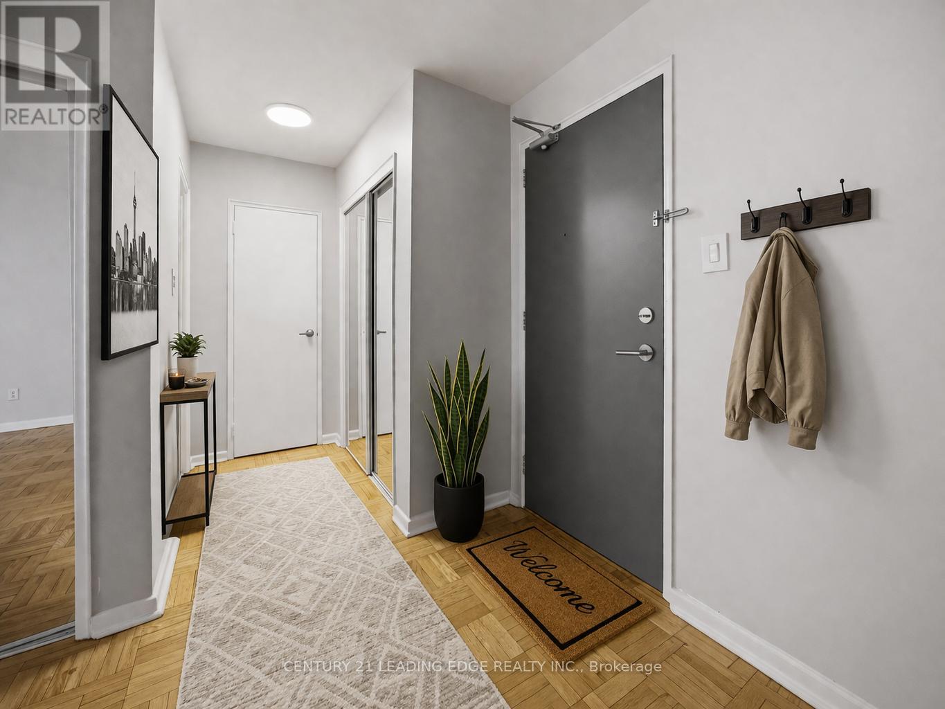 705 - 103 Avenue Road, Toronto, Ontario  M5R 2G9 - Photo 2 - C12916676