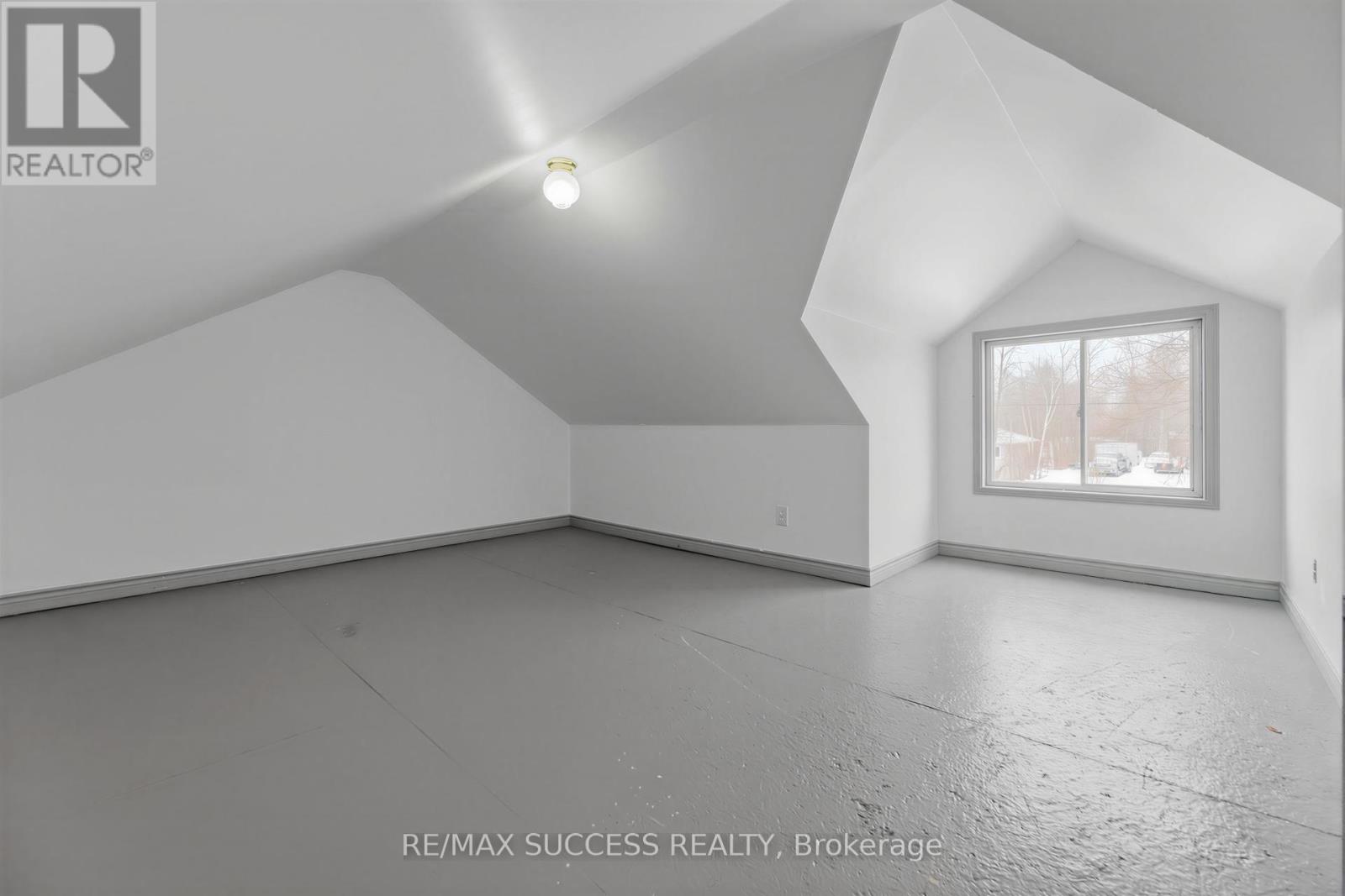 1711 St Johns Road, Innisfil, Ontario  L9S 1S9 - Photo 33 - N12904992