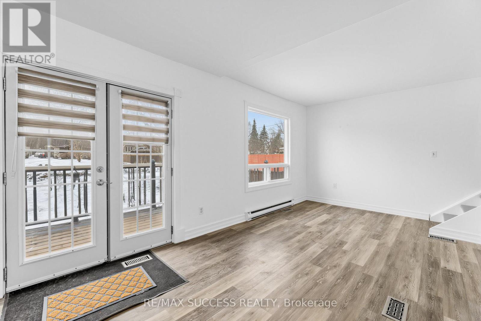 1711 St Johns Road, Innisfil, Ontario  L9S 1S9 - Photo 7 - N12904992