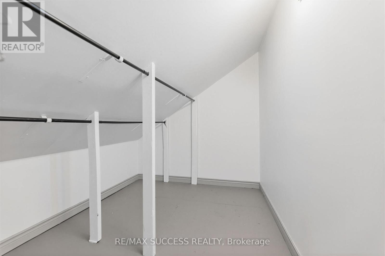 1711 St Johns Road, Innisfil, Ontario  L9S 1S9 - Photo 37 - N12904992