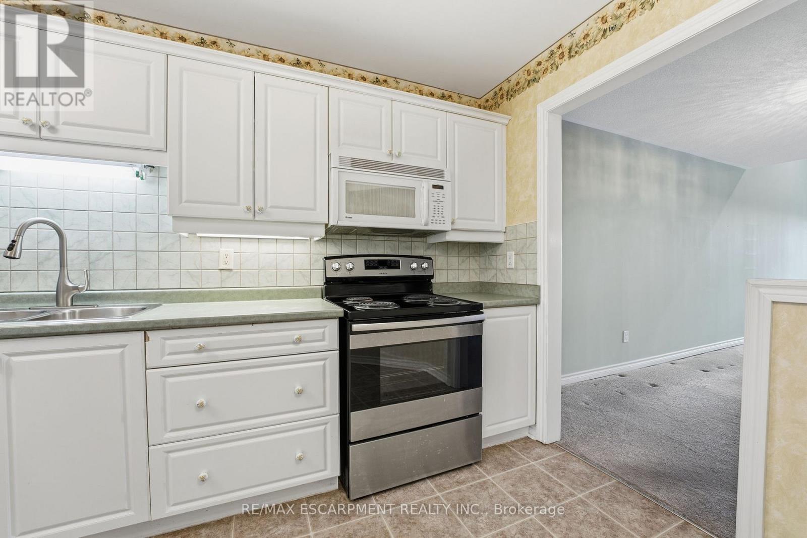 29 - 222 Fellowes Crescent, Hamilton, Ontario  L8B 0R1 - Photo 10 - X12750162