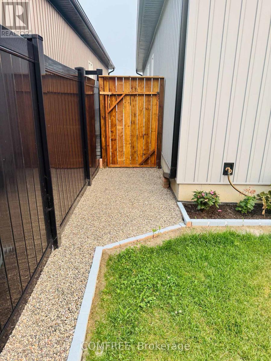 29 Sabrina Avenue, Quinte West, Ontario  K8V 0J9 - Photo 43 - X12912174