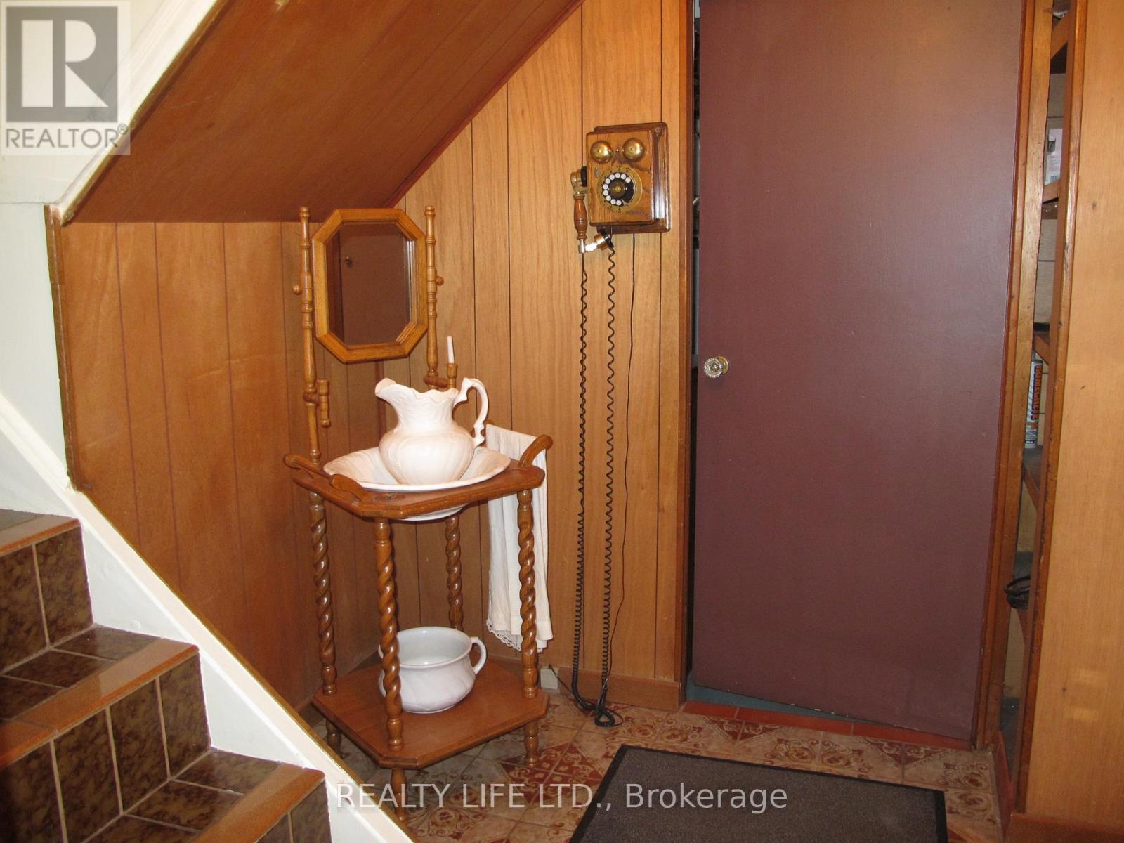 4 Rosalie Avenue, Toronto, Ontario  M3L 1C5 - Photo 35 - W12916590