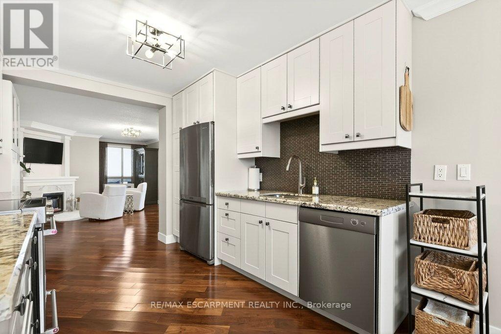 1001 - 1201 North Shore Boulevard E, Burlington, Ontario  L7S 1Z5 - Photo 20 - W12916624