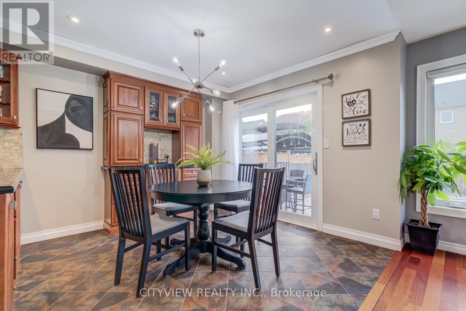 3339 Cactus Gate, Mississauga, Ontario  L5N 8A5 - Photo 14 - W12916632