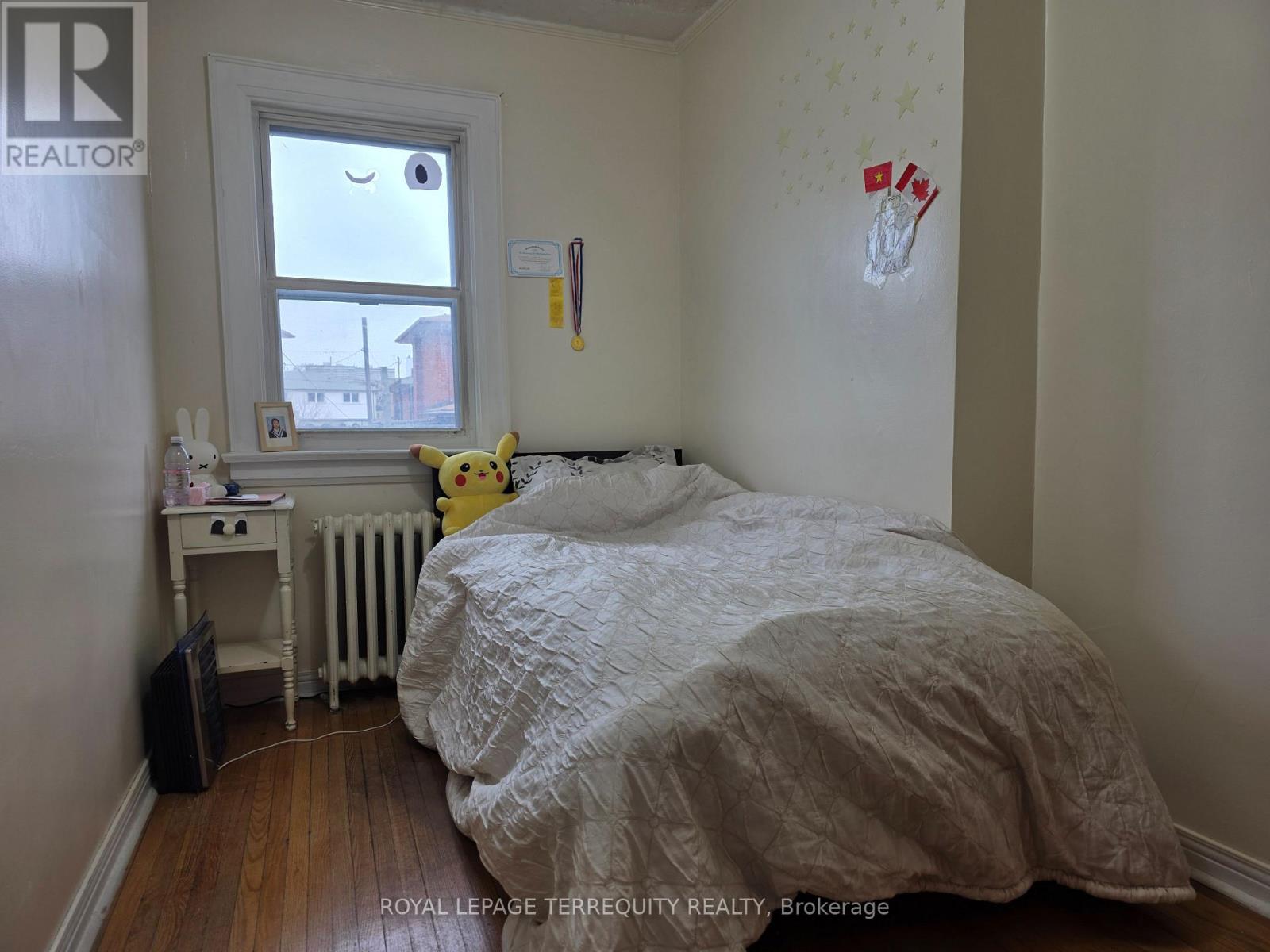 34 Downsview Avenue, Toronto, Ontario  M3M 1C9 - Photo 6 - W12916656