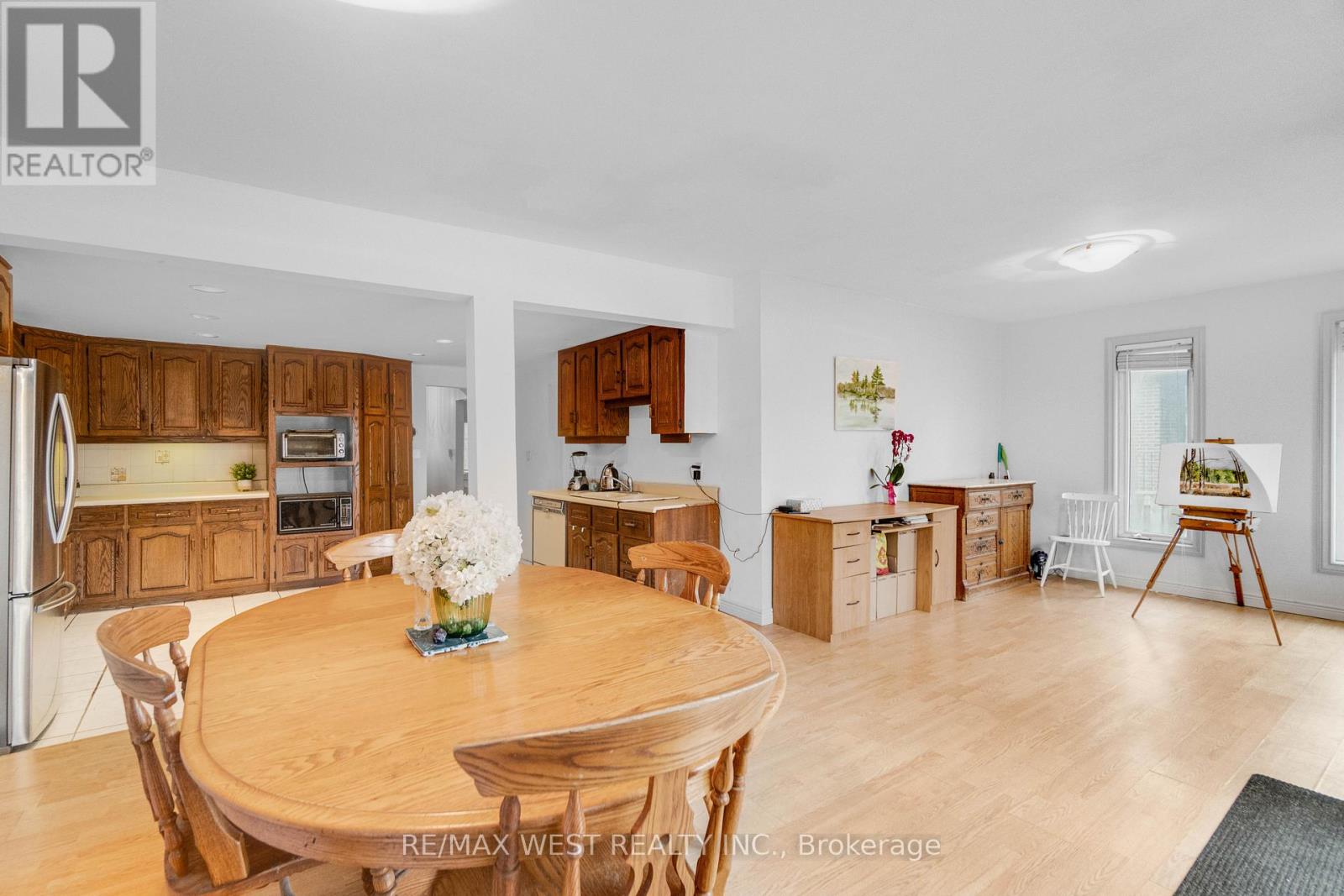 1518 Cawthra Road, Mississauga, Ontario  L5G 4L2 - Photo 5 - W12916672