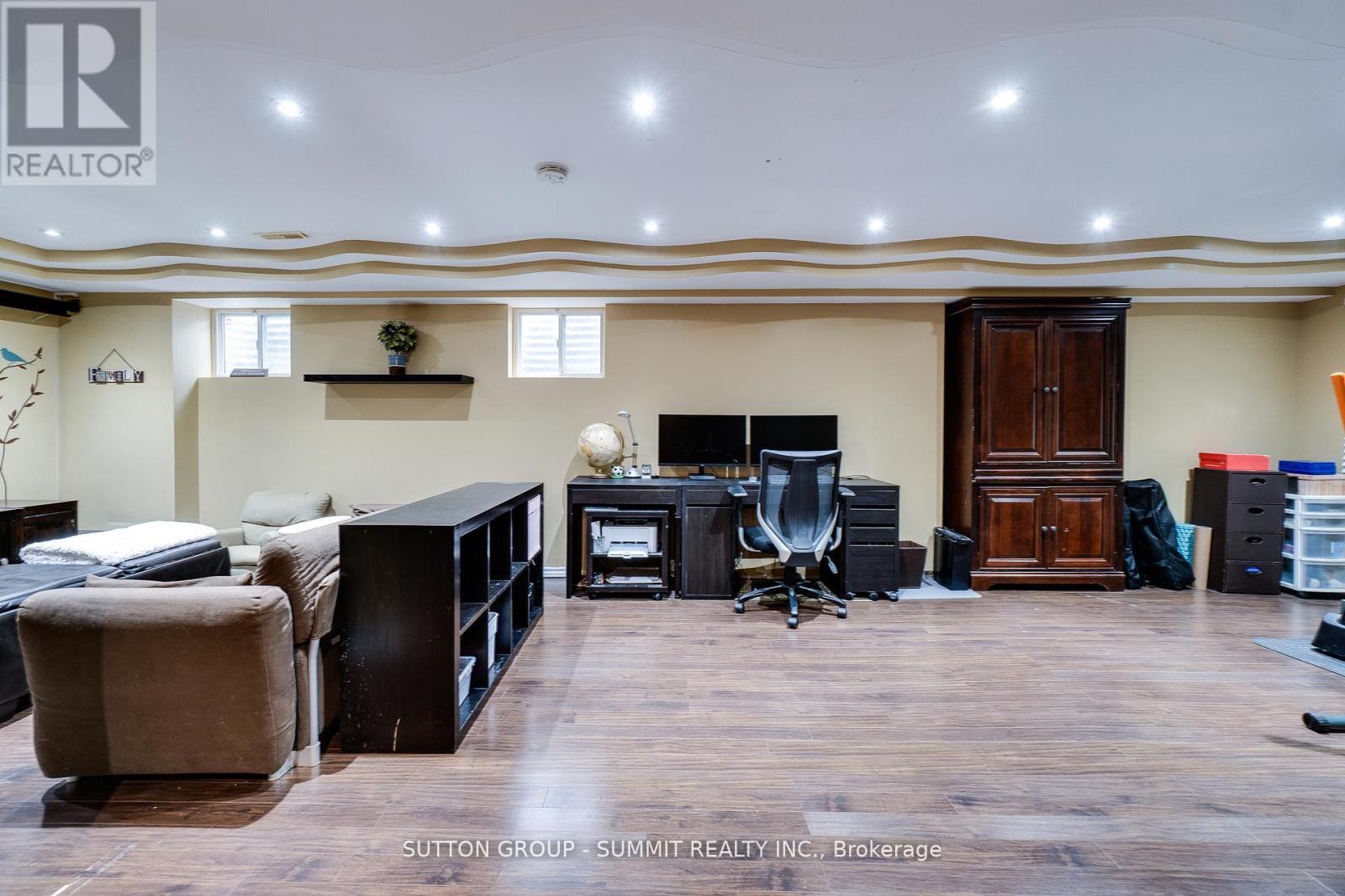 1624 Lewes Way, Mississauga, Ontario  L4W 3L2 - Photo 39 - W12916690