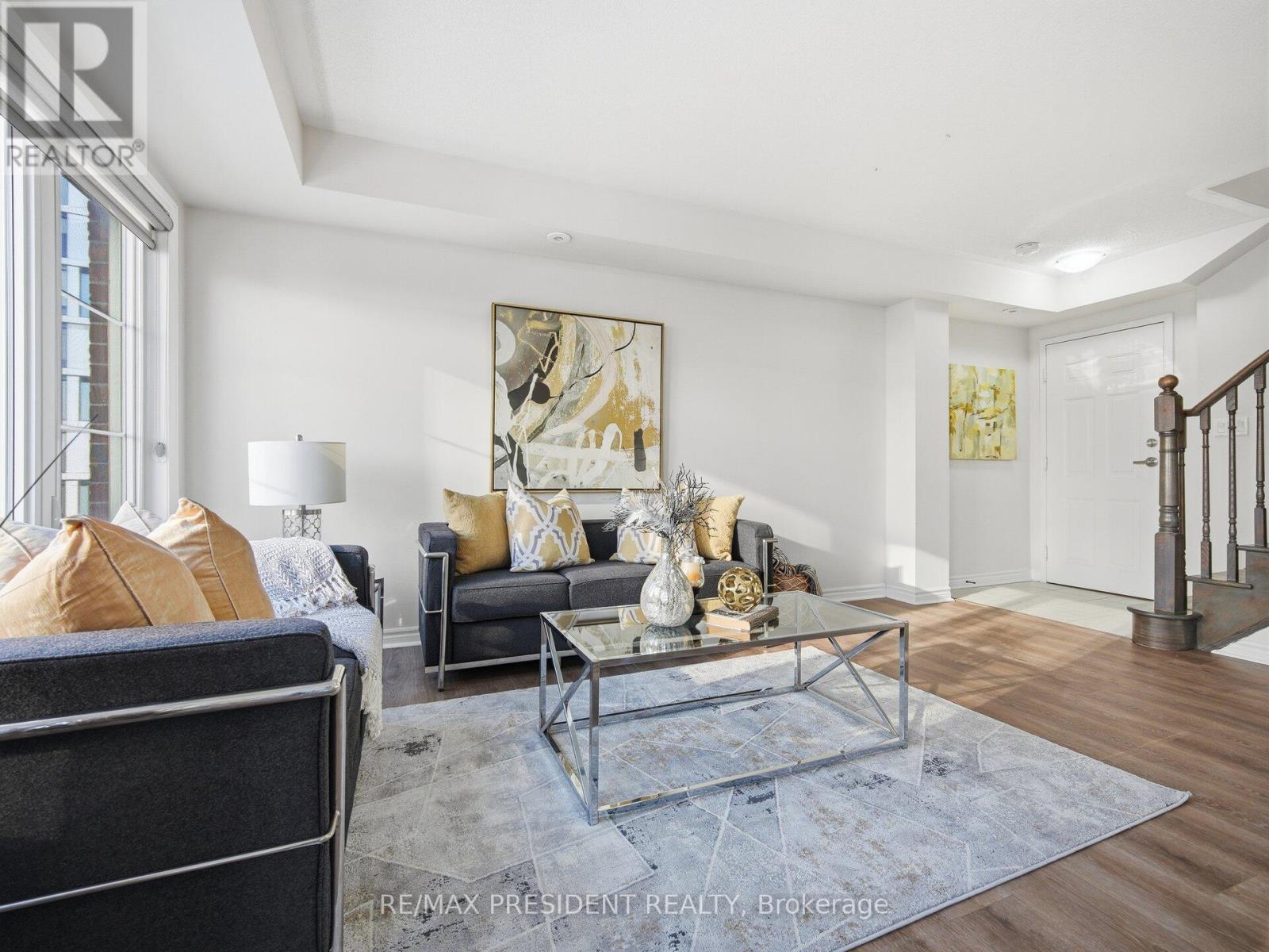 174 - 200 Veterans Drive, Brampton, Ontario  L7A 5K7 - Photo 5 - W12916716