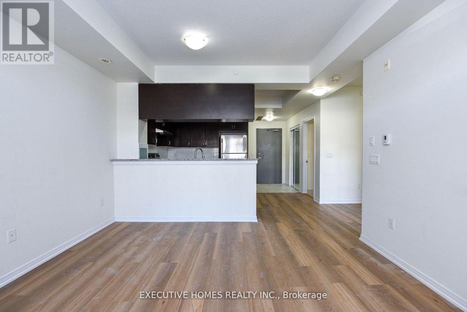 101 - 54 Sky Harbour Drive, Brampton, Ontario  L5Y 6B9 - Photo 16 - W12916762