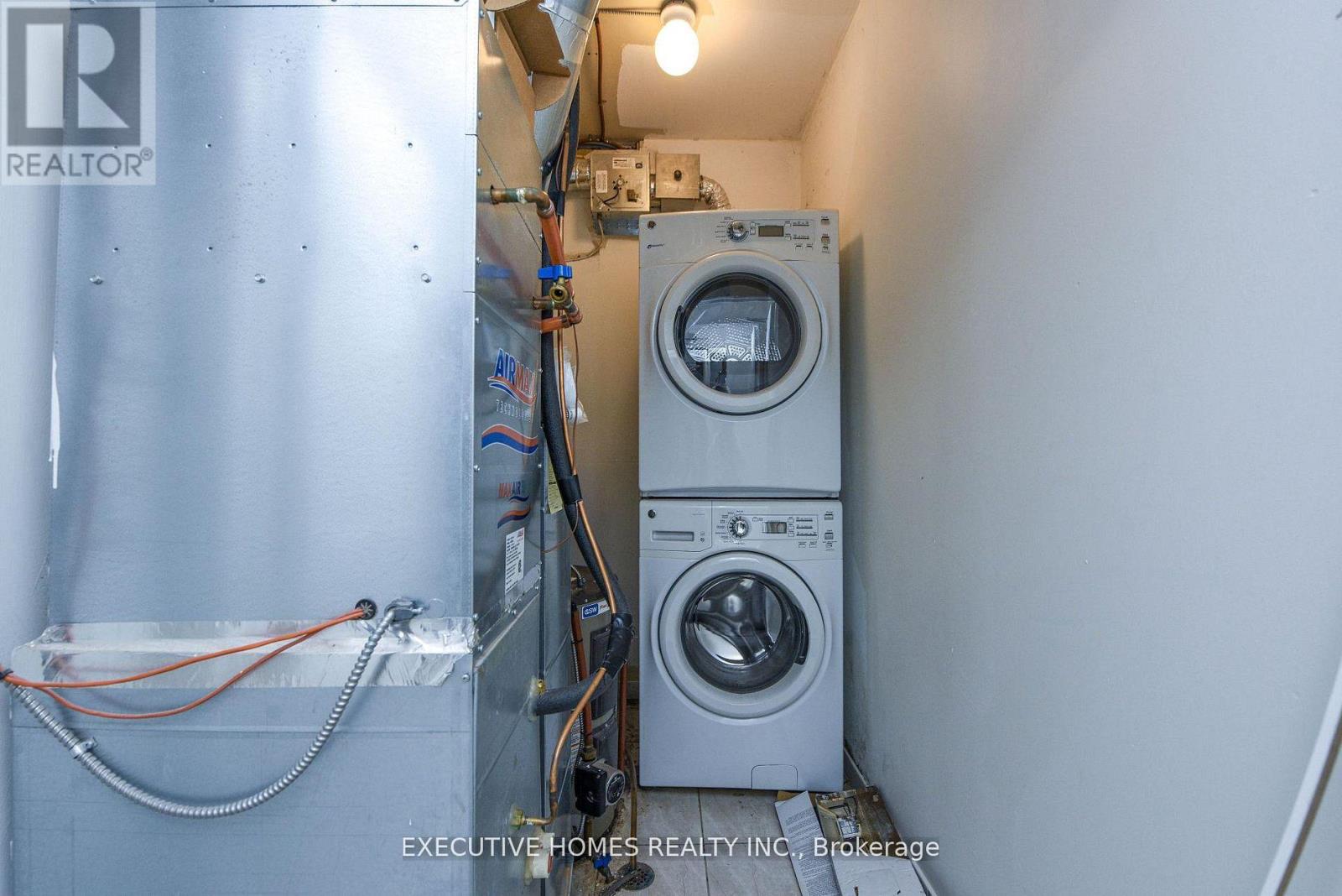 101 - 54 Sky Harbour Drive, Brampton, Ontario  L5Y 6B9 - Photo 29 - W12916762