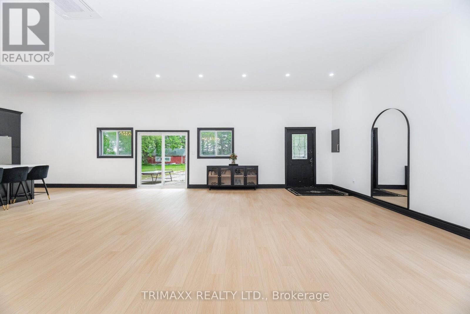 593475 Blind Line, Mono, Ontario  L9W 5N1 - Photo 34 - X12370882