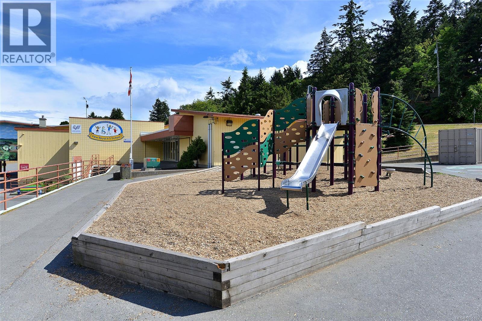 299 Helmcken Rd, View Royal, British Columbia  V9B 1L3 - Photo 38 - 1026102