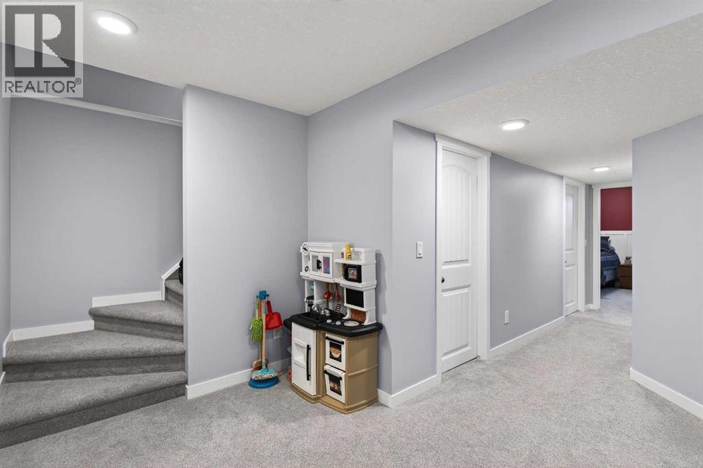 186 Covecreek Place Ne, Calgary, Alberta  T3K 0L3 - Photo 35 - A2294333