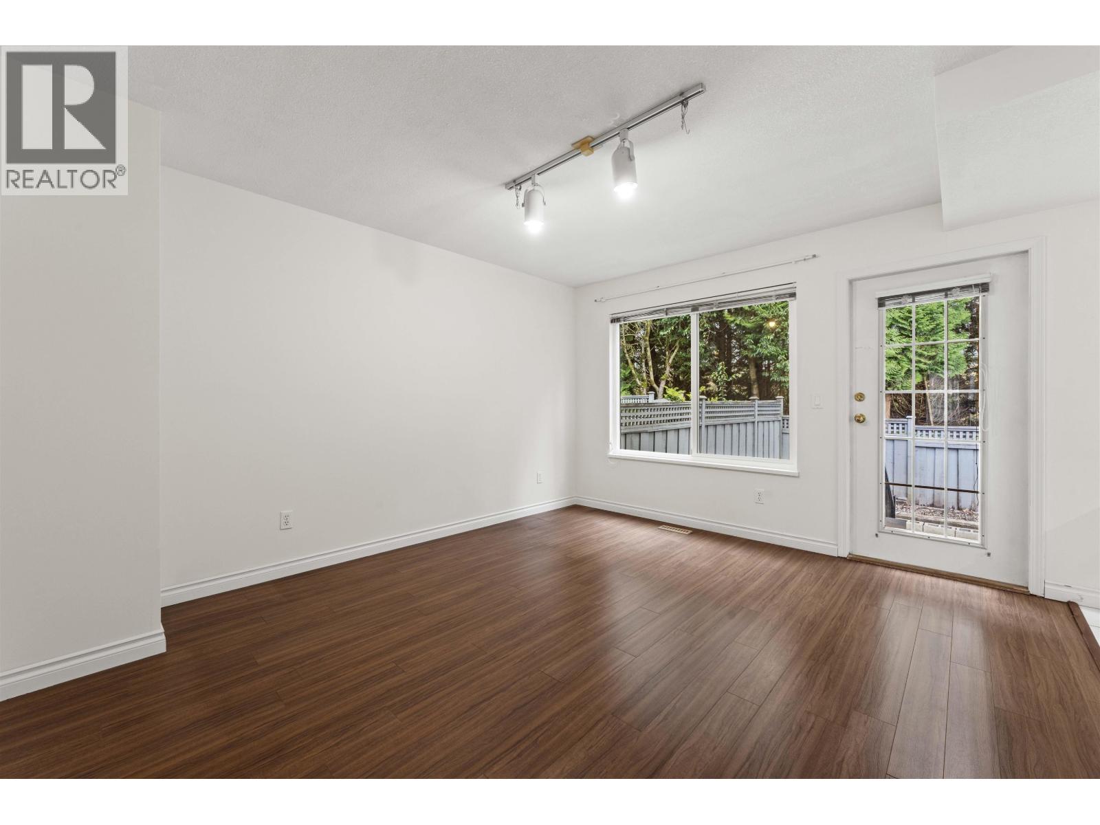 5 2600 Beaverbrook Crescent, Burnaby, British Columbia  V3J 7W6 - Photo 5 - R3102872