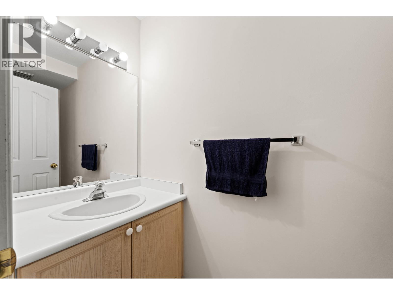 5 2600 Beaverbrook Crescent, Burnaby, British Columbia  V3J 7W6 - Photo 8 - R3102872