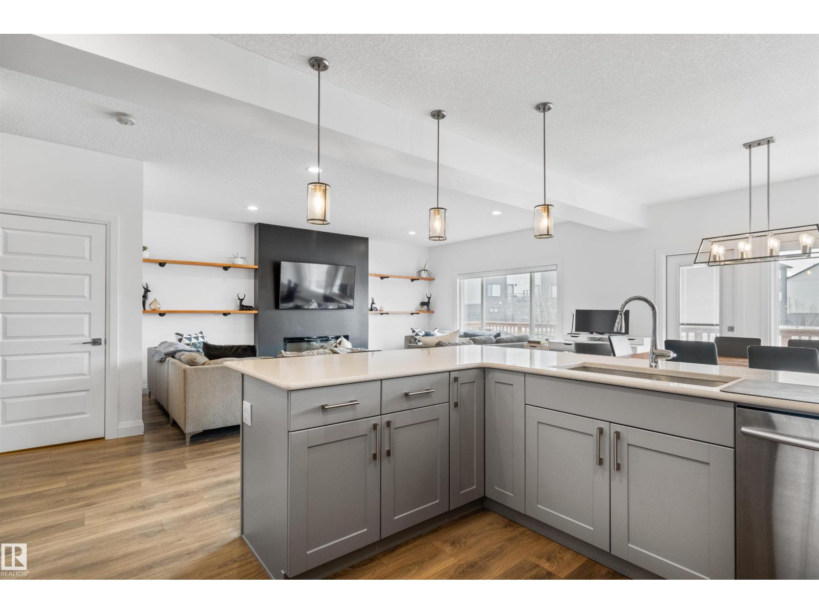 4917 Charles Pt Pt Sw, Edmonton, Alberta  T6W 3H1 - Photo 10 - E4478852