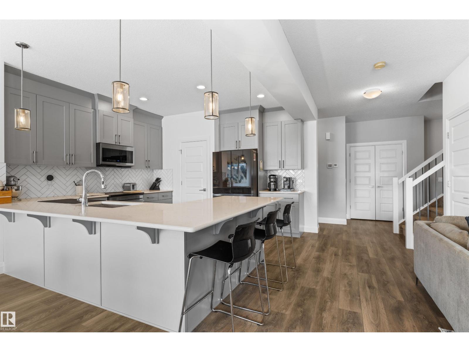 4917 Charles Pt Pt Sw, Edmonton, Alberta  T6W 3H1 - Photo 11 - E4478852