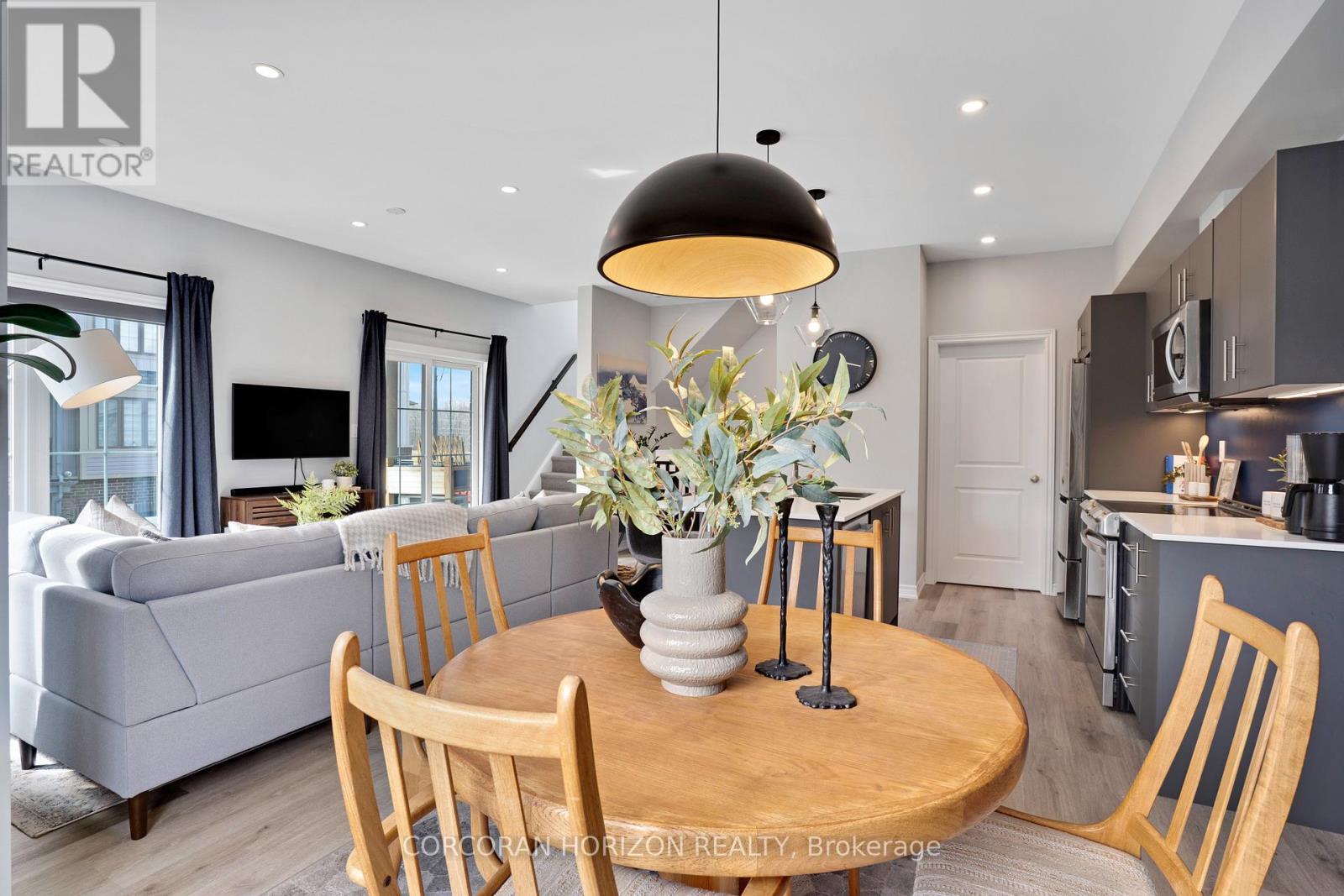 70 - 124 Compass Trail, Cambridge, Ontario  N3E 0E3 - Photo 22 - X12916598