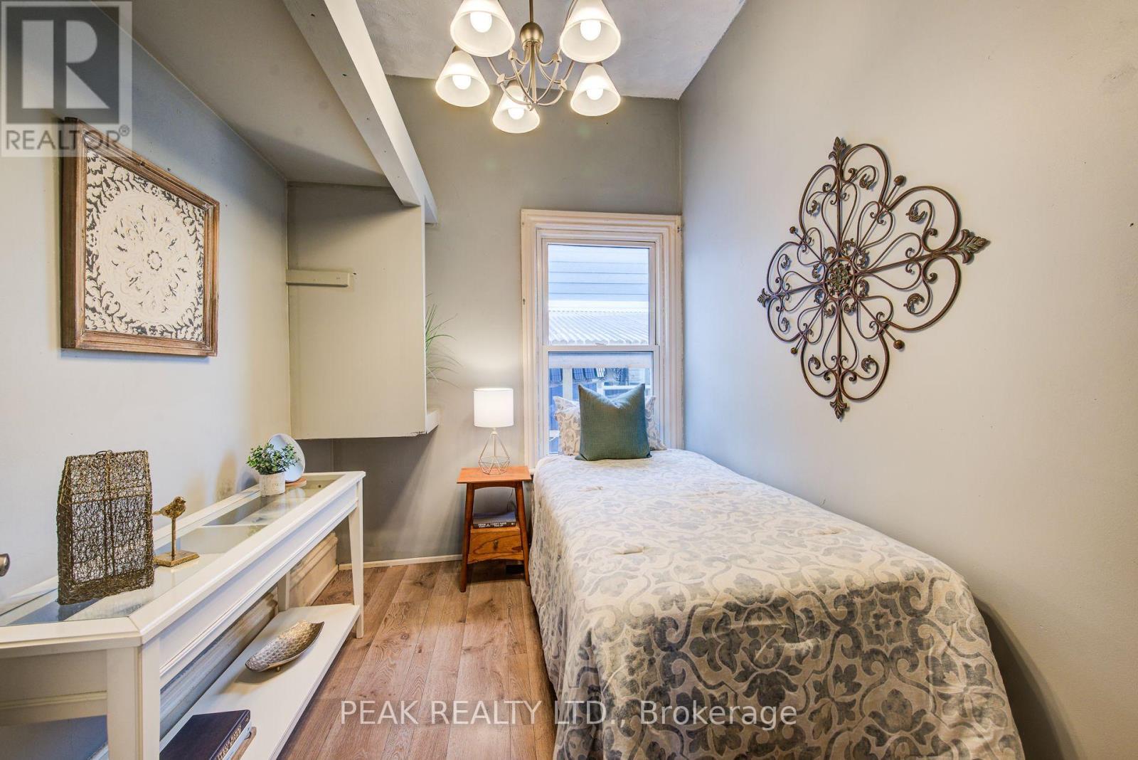 186 Norwich Avenue, Woodstock, Ontario  N4S 3V6 - Photo 15 - X12916616