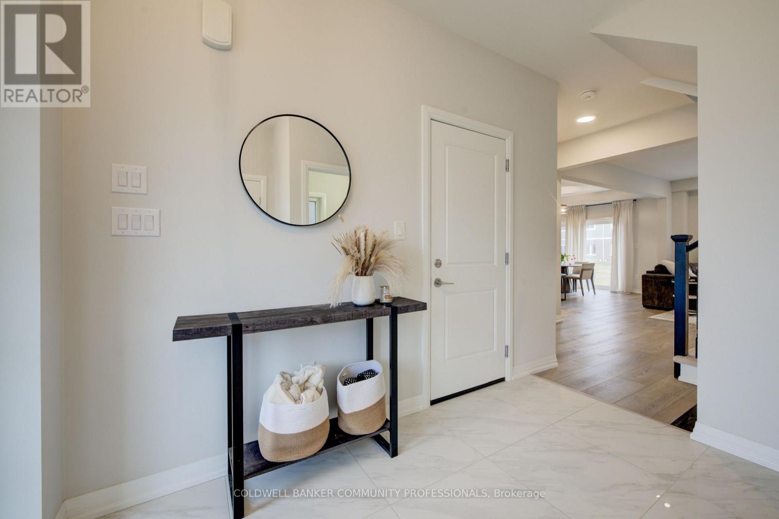 36 Alicia Crescent, Thorold, Ontario  L3C 7M5 - Photo 6 - X12916654