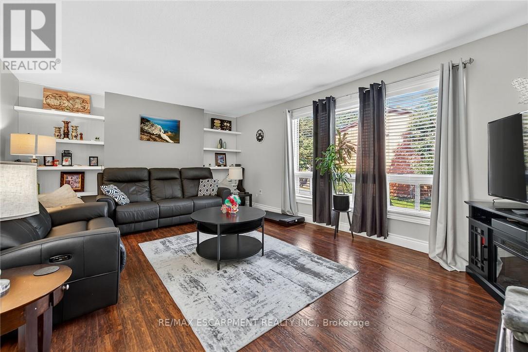 F8 - 500 Stone Church Road W, Hamilton, Ontario  L9B 1R2 - Photo 17 - X12916660