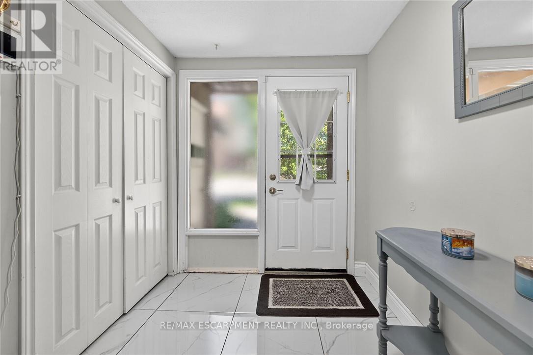 F8 - 500 Stone Church Road W, Hamilton, Ontario  L9B 1R2 - Photo 30 - X12916660