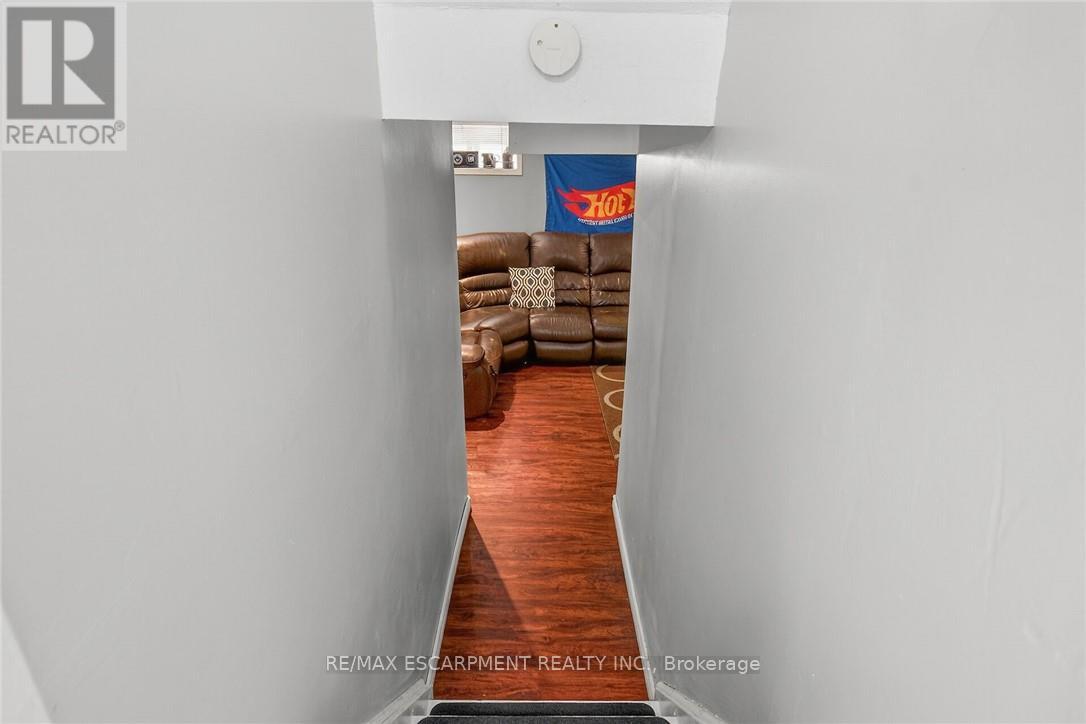 F8 - 500 Stone Church Road W, Hamilton, Ontario  L9B 1R2 - Photo 31 - X12916660