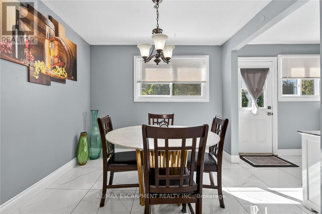 F8 - 500 Stone Church Road W, Hamilton, Ontario  L9B 1R2 - Photo 7 - X12916660