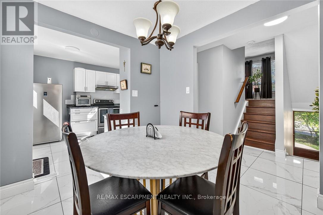 F8 - 500 Stone Church Road W, Hamilton, Ontario  L9B 1R2 - Photo 8 - X12916660