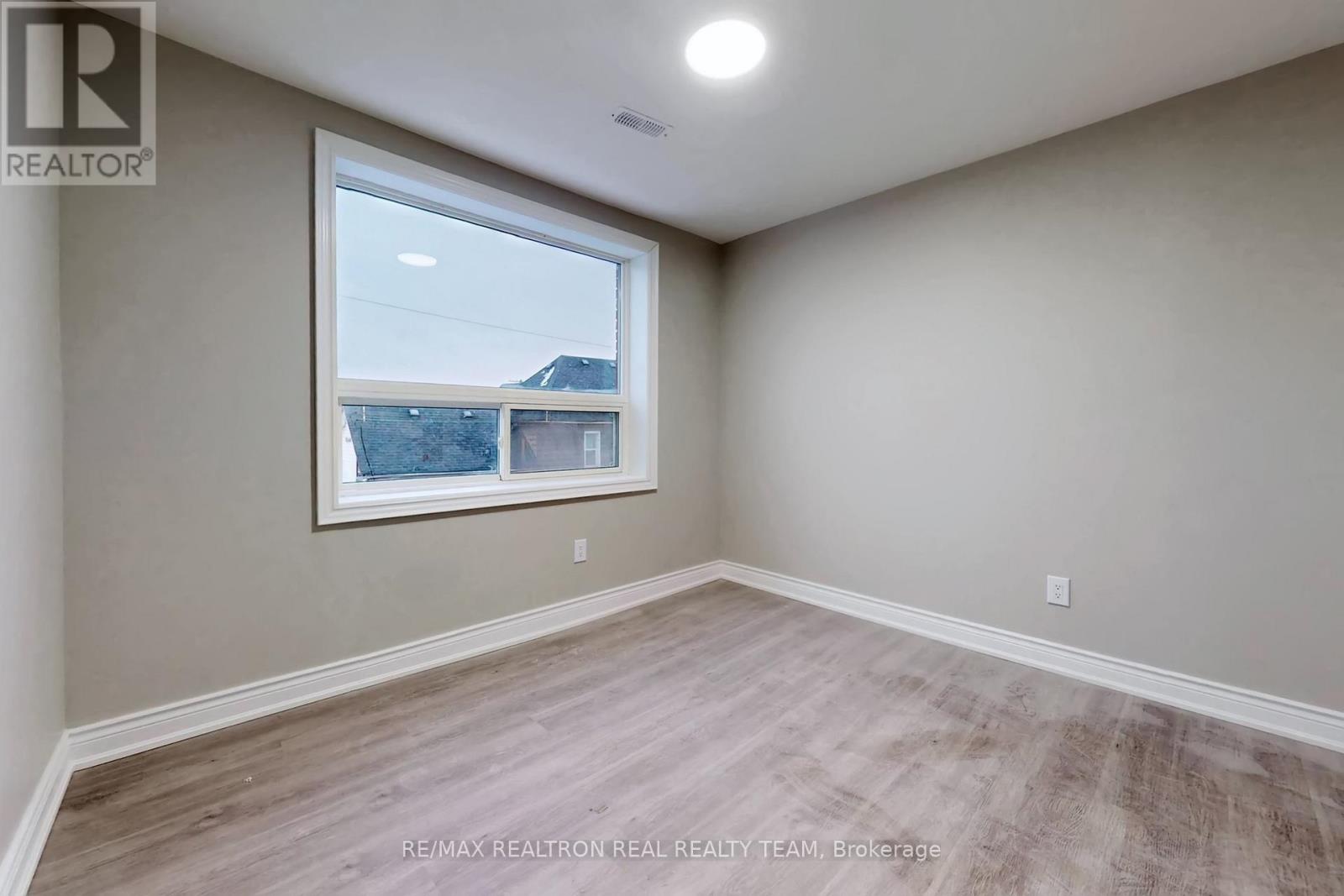 B3 - 195 Balmoral Avenue, Hamilton, Ontario  L8L 2J7 - Photo 10 - X12916664