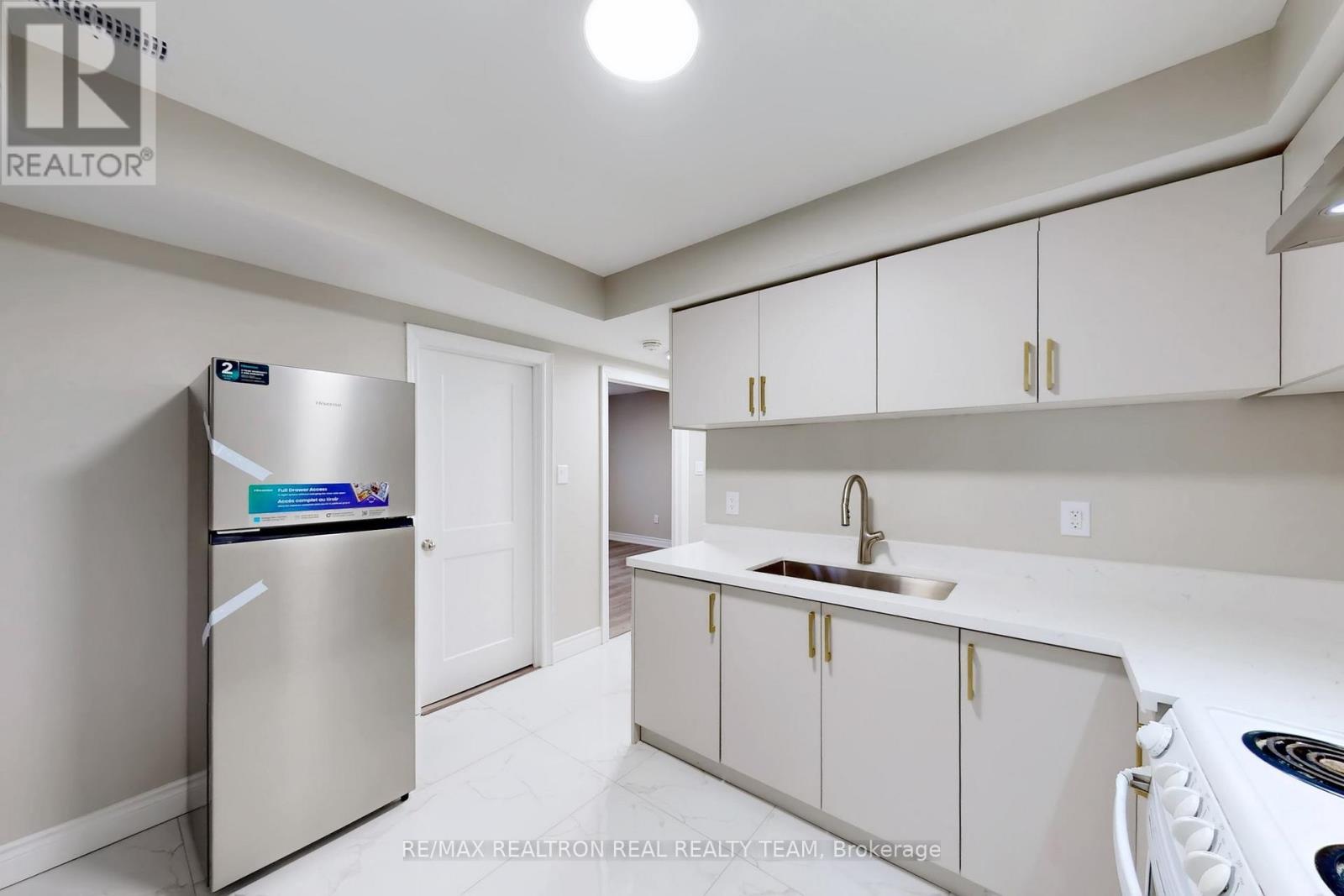 B2 - 195 Balmoral Avenue N, Hamilton, Ontario  L8L 2J7 - Photo 5 - X12916668