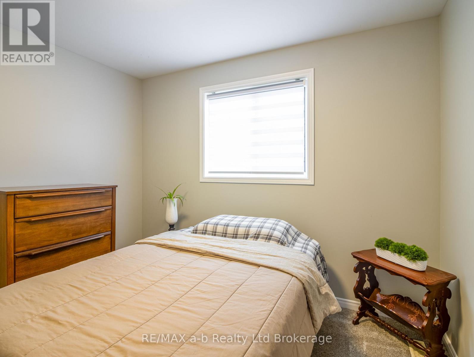 18 Oriole Crescent, Woodstock, Ontario  N4T 1T1 - Photo 15 - X12765442