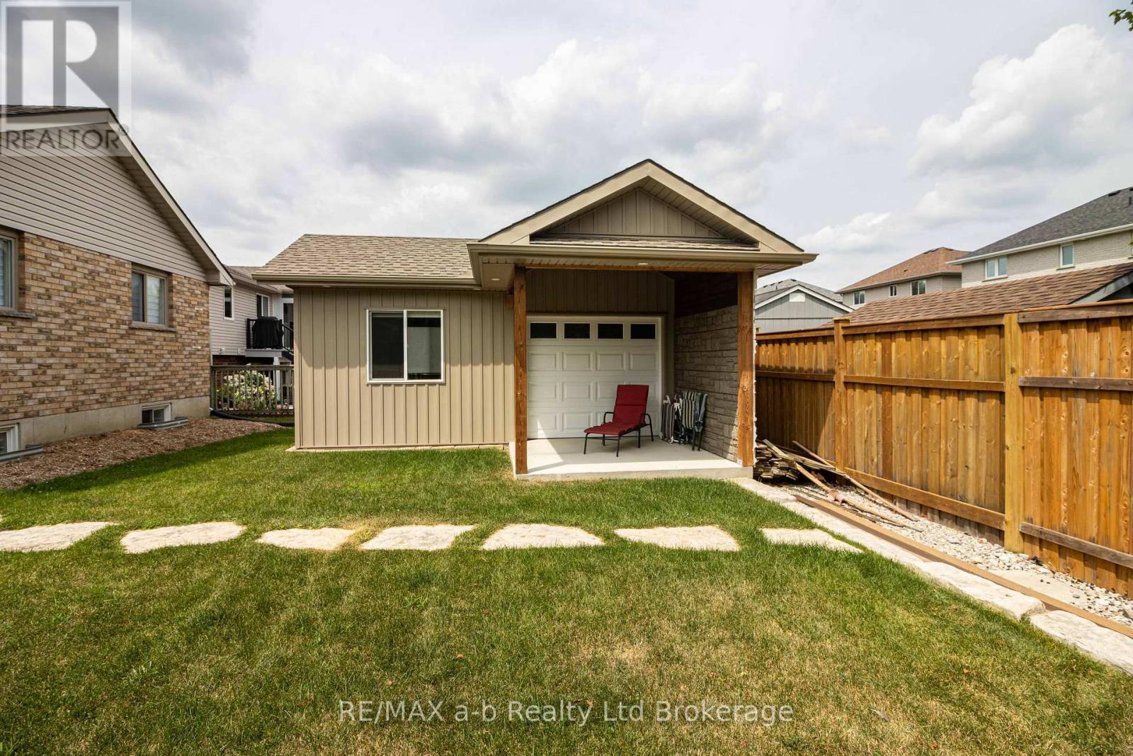 18 Oriole Crescent, Woodstock, Ontario  N4T 1T1 - Photo 25 - X12765442