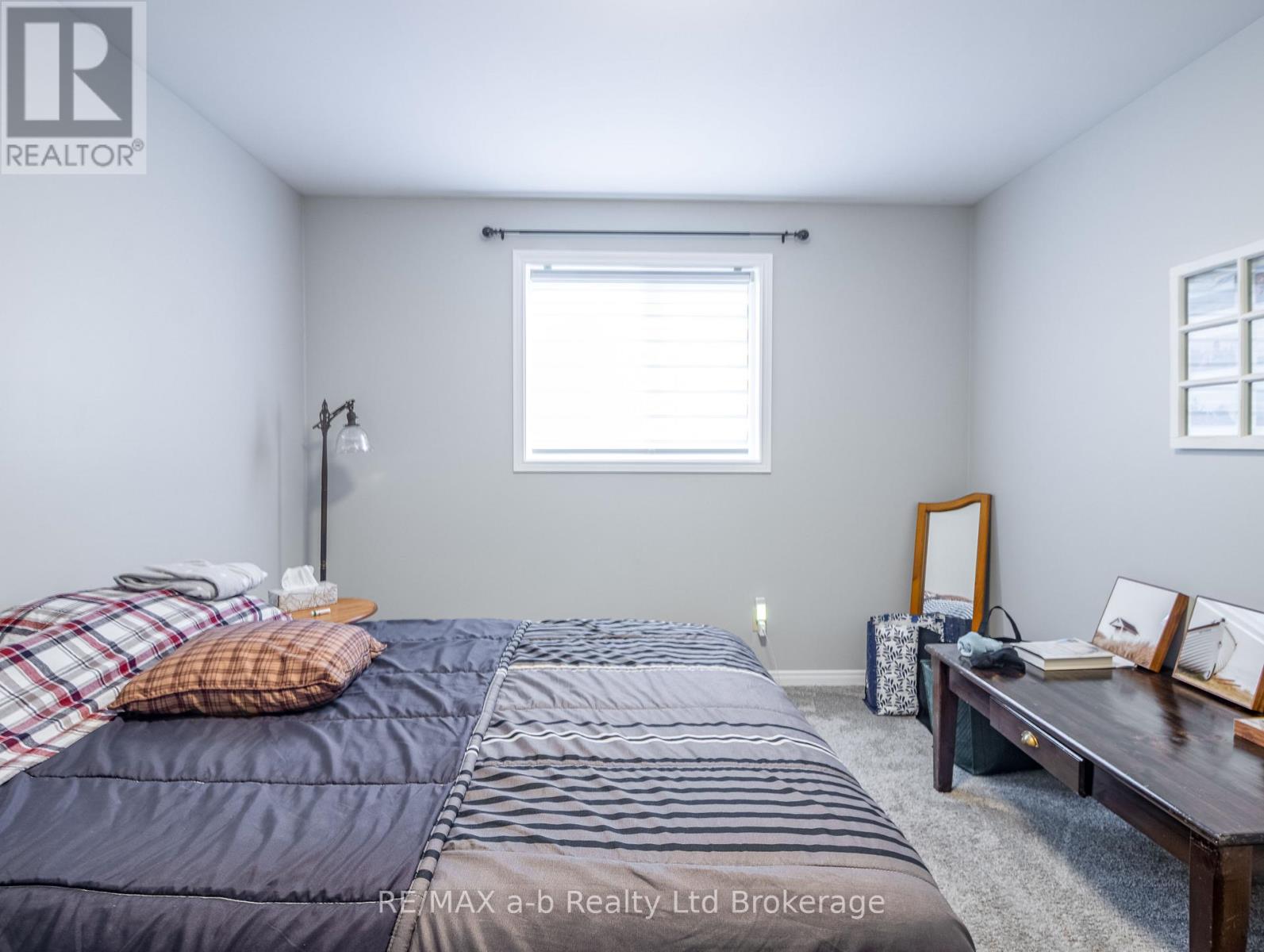 18 Oriole Crescent, Woodstock, Ontario  N4T 1T1 - Photo 12 - X12765442