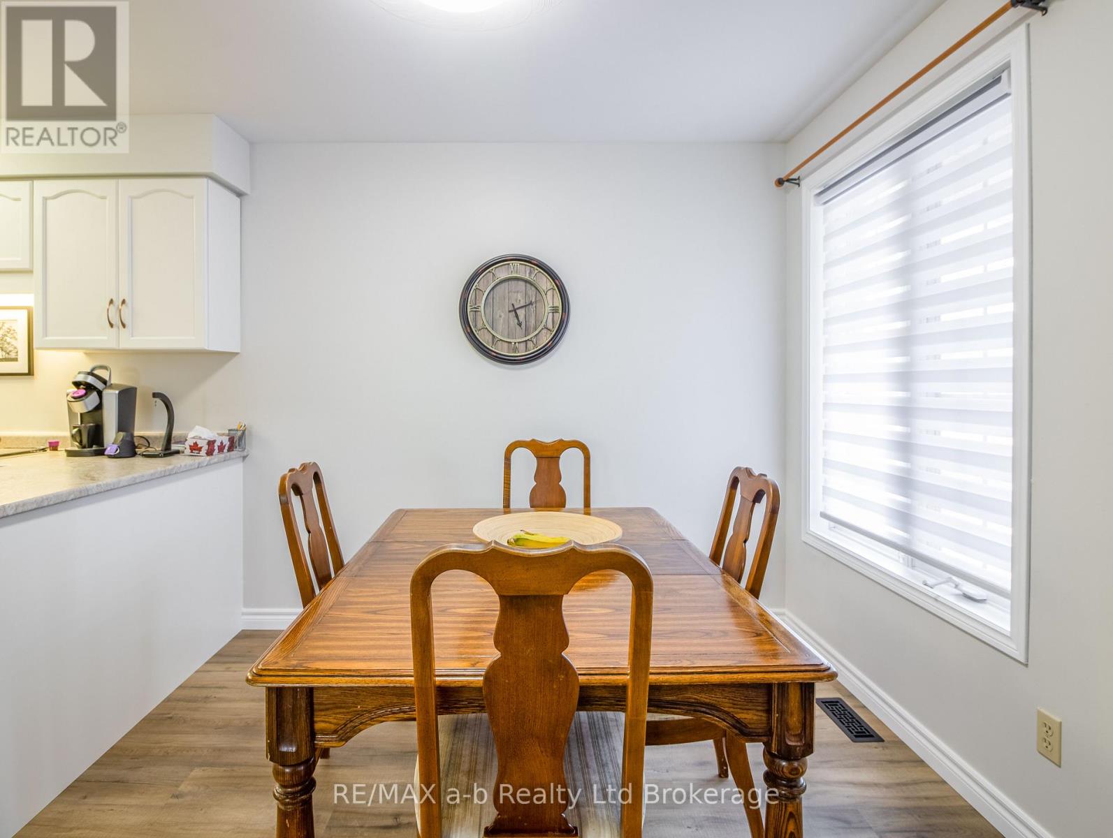 18 Oriole Crescent, Woodstock, Ontario  N4T 1T1 - Photo 7 - X12765442