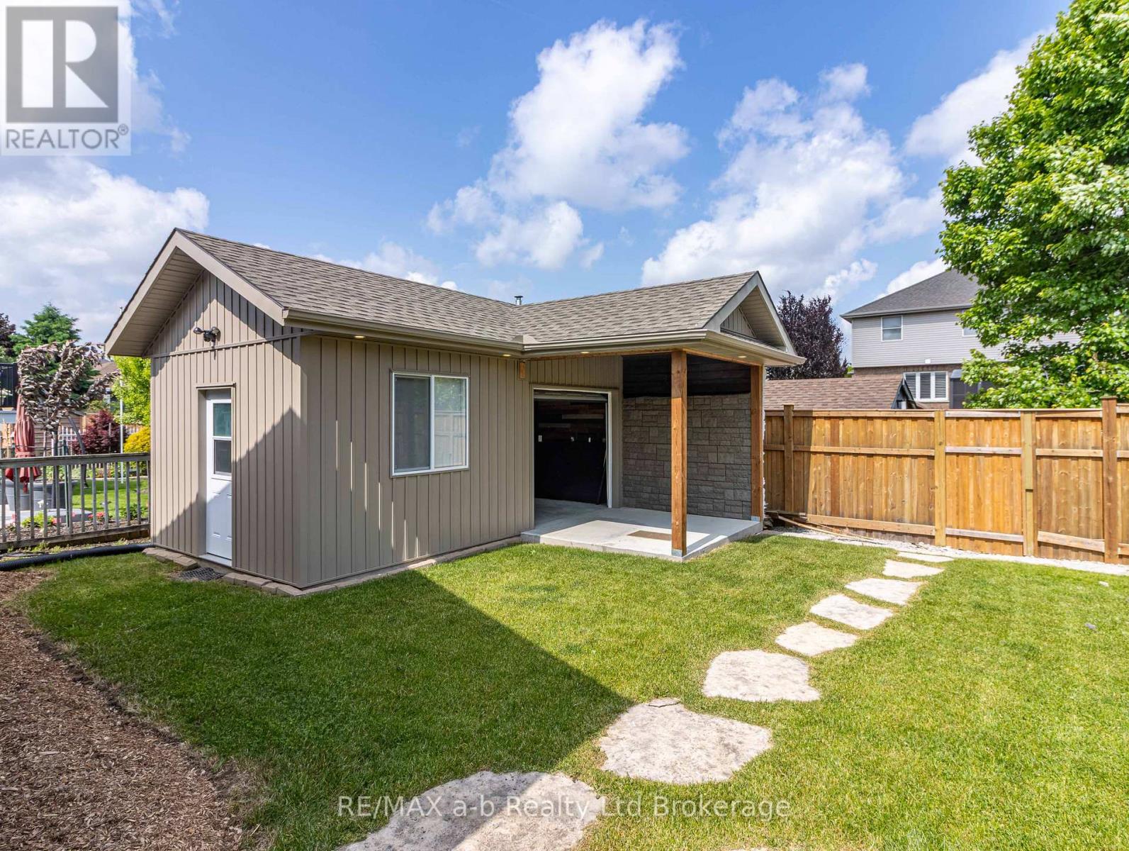 18 Oriole Crescent, Woodstock, Ontario  N4T 1T1 - Photo 27 - X12765442