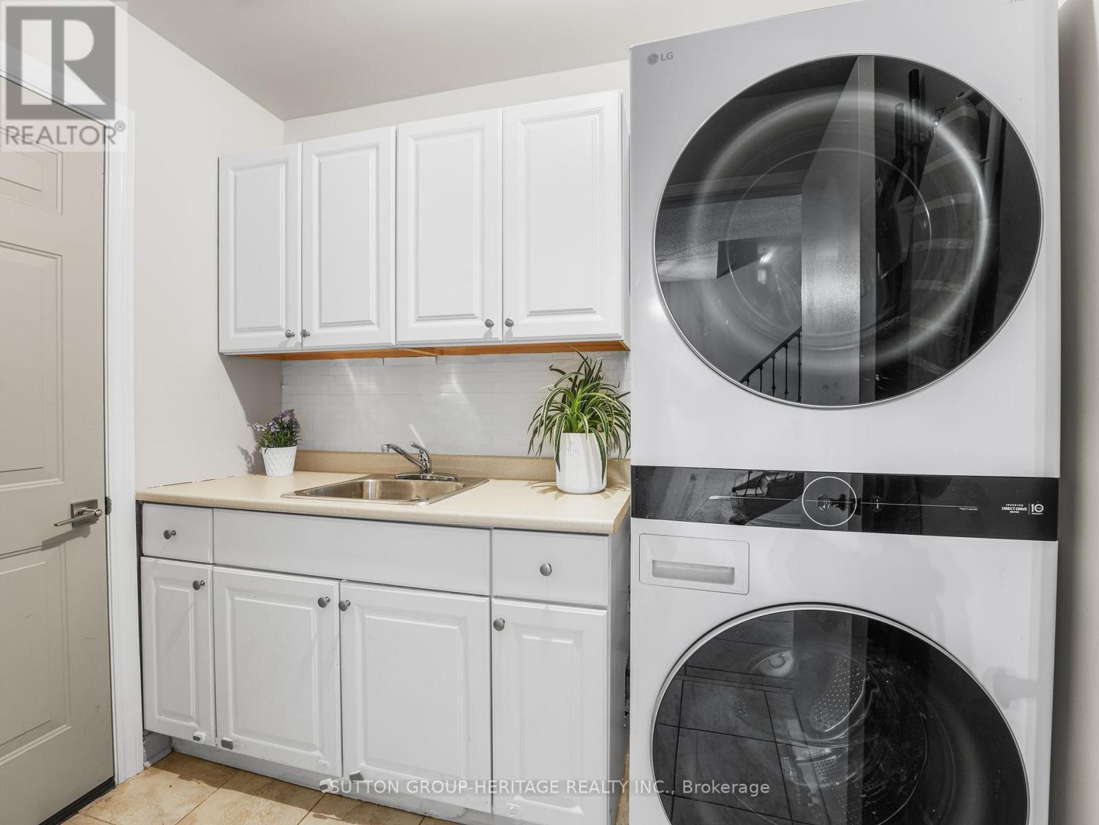 82 Sullivan Drive, Ajax, Ontario  L1T 3P1 - Photo 11 - E12913530