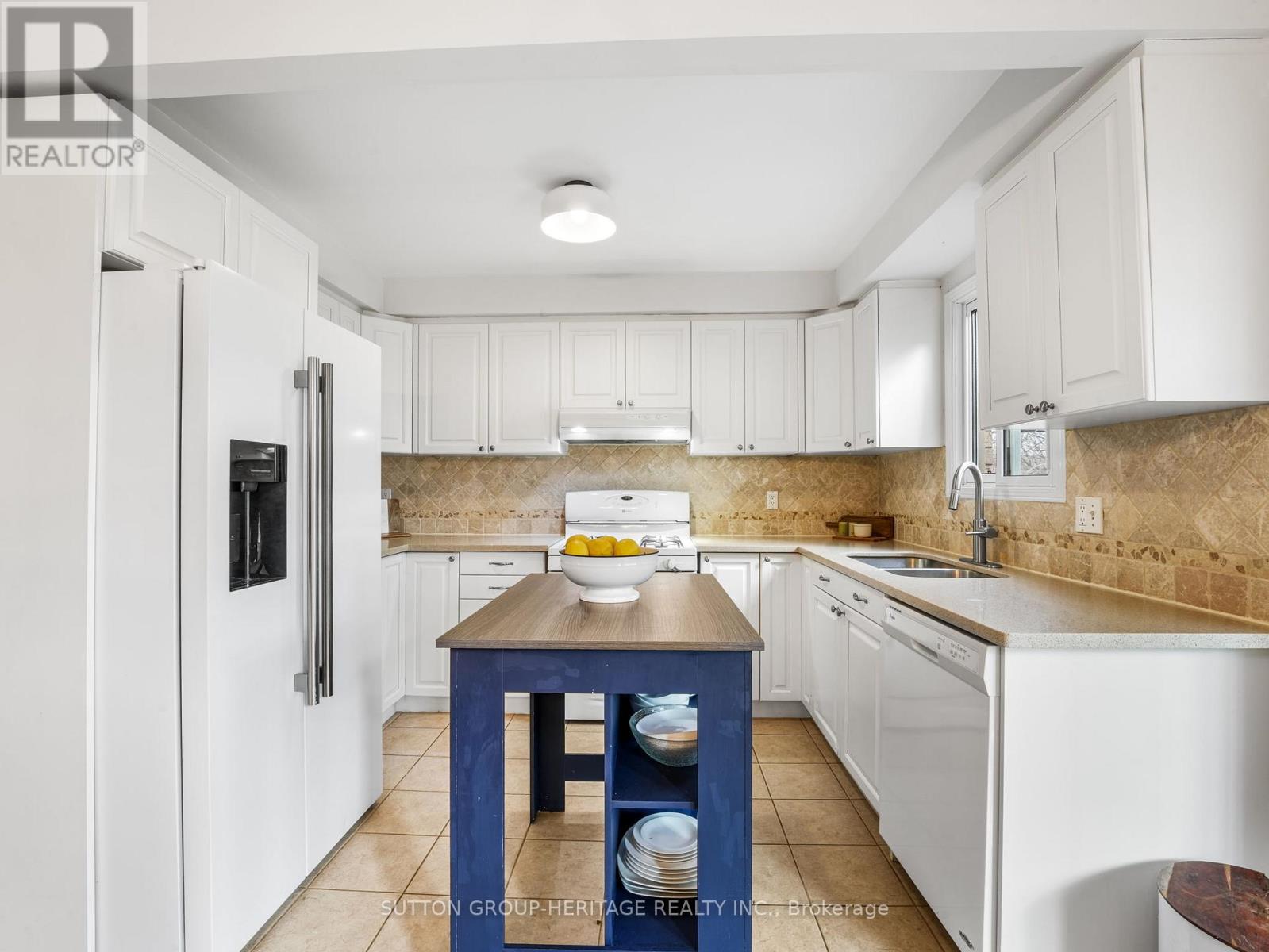 82 Sullivan Drive, Ajax, Ontario  L1T 3P1 - Photo 23 - E12913530