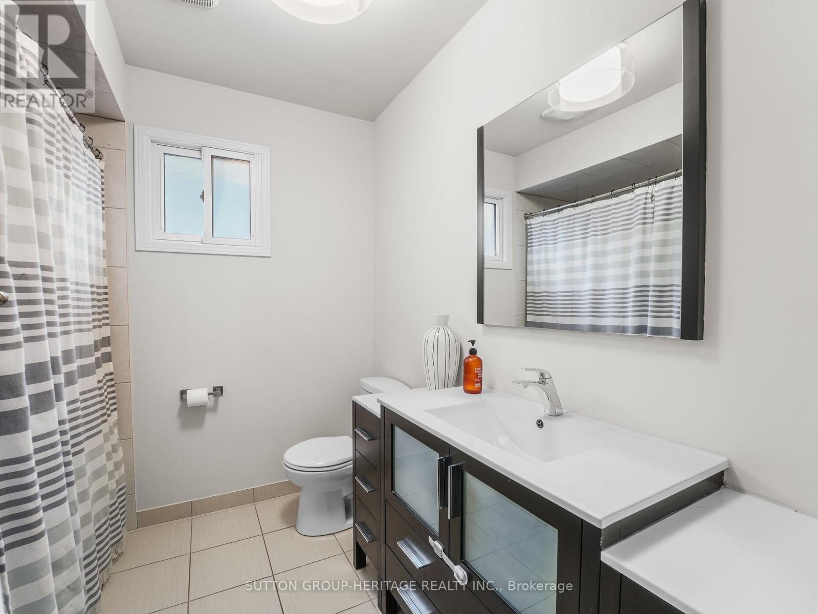 82 Sullivan Drive, Ajax, Ontario  L1T 3P1 - Photo 30 - E12913530