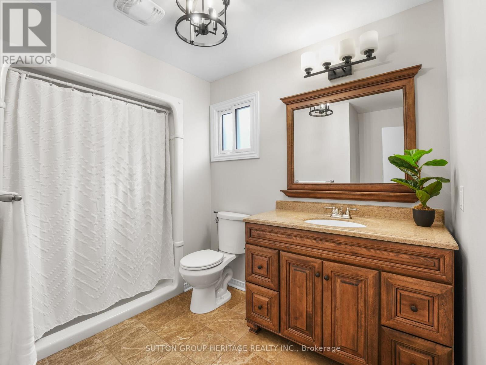 82 Sullivan Drive, Ajax, Ontario  L1T 3P1 - Photo 37 - E12913530