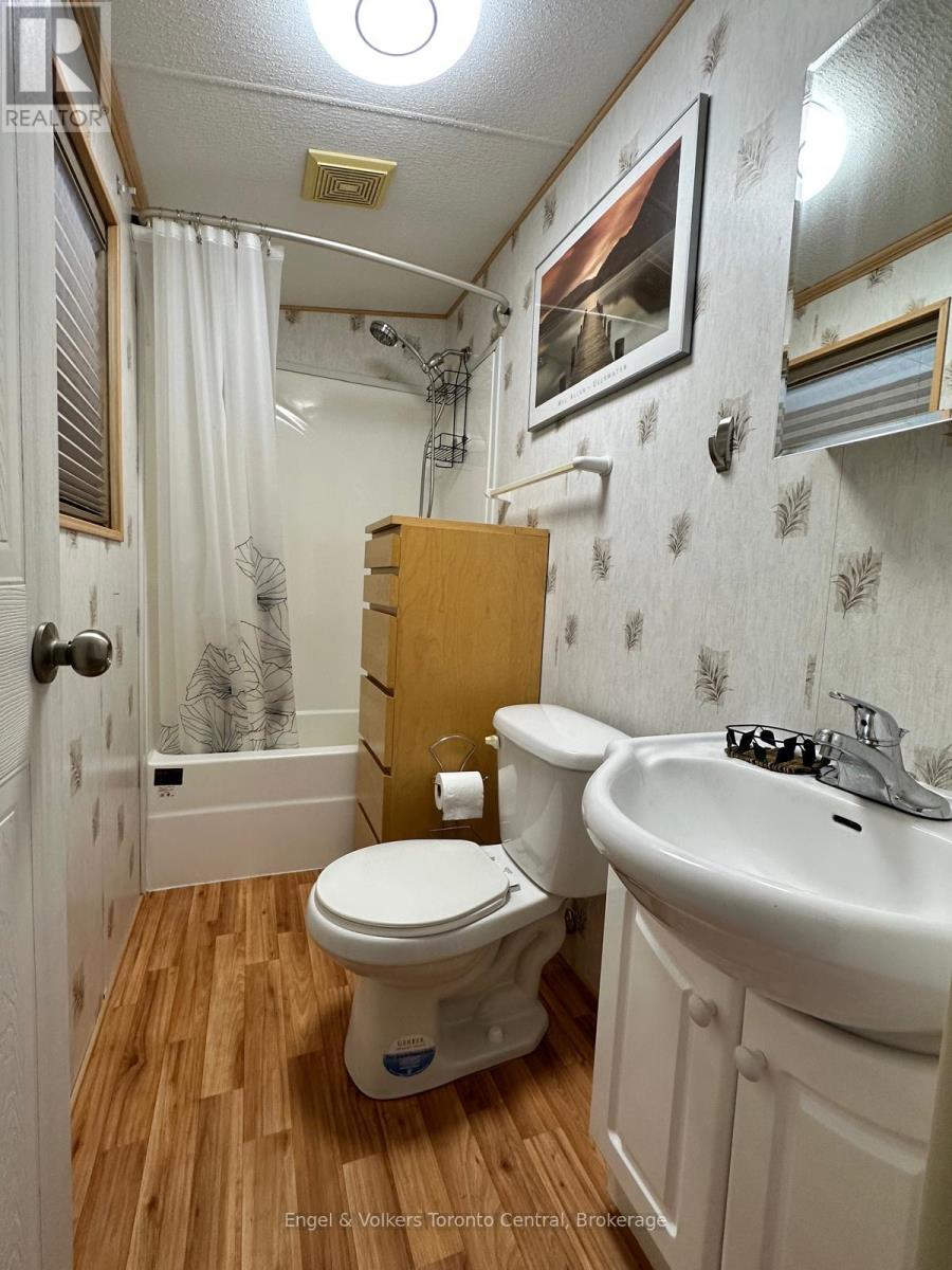 T103 - 7489 Sideroad 5 E, Wellington North, Ontario  N0G 2L0 - Photo 24 - X12863686