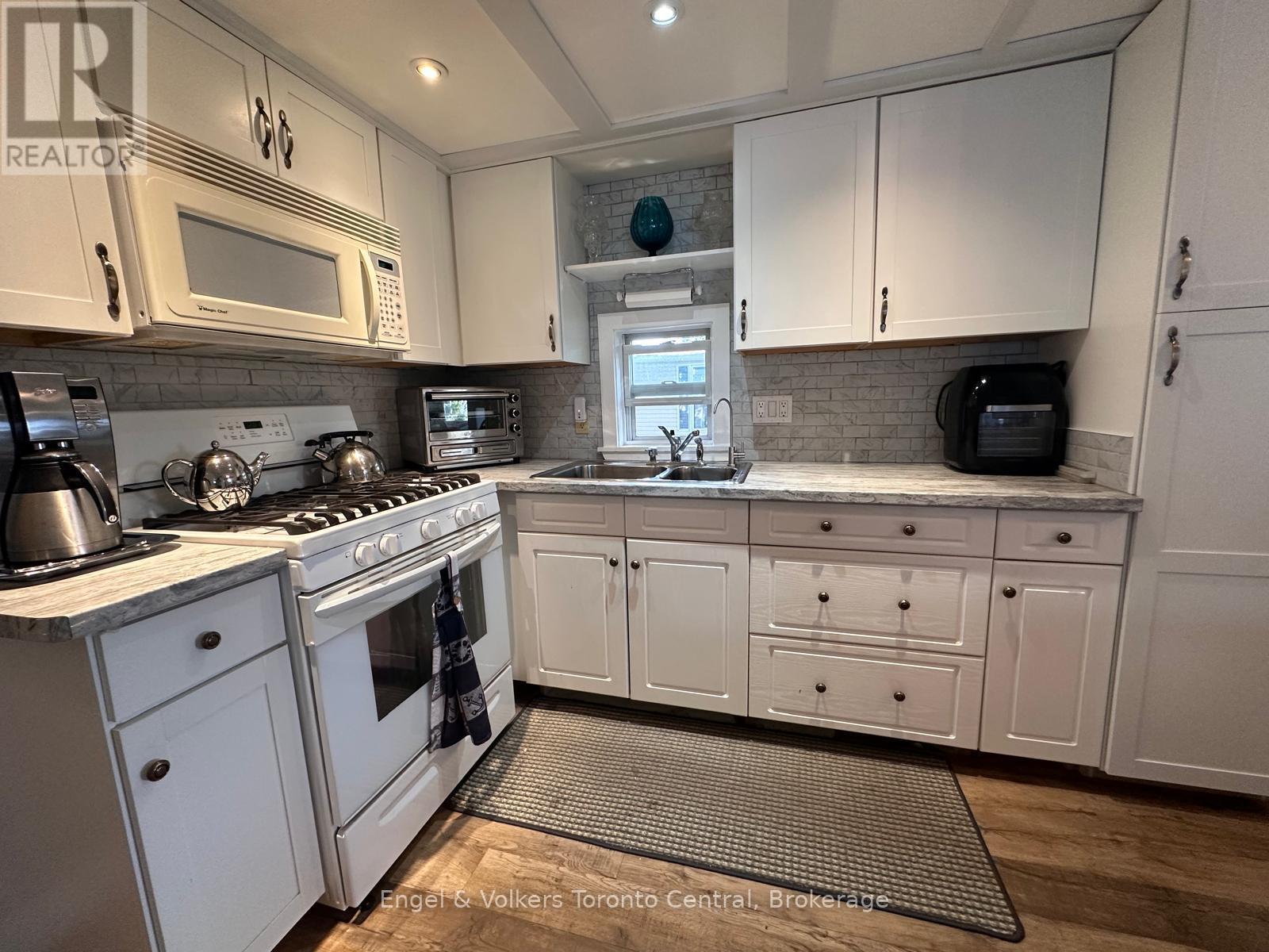 L 76 - 7489 Sideroad 5 E, Wellington North, Ontario  N0G 2L0 - Photo 13 - X12863986