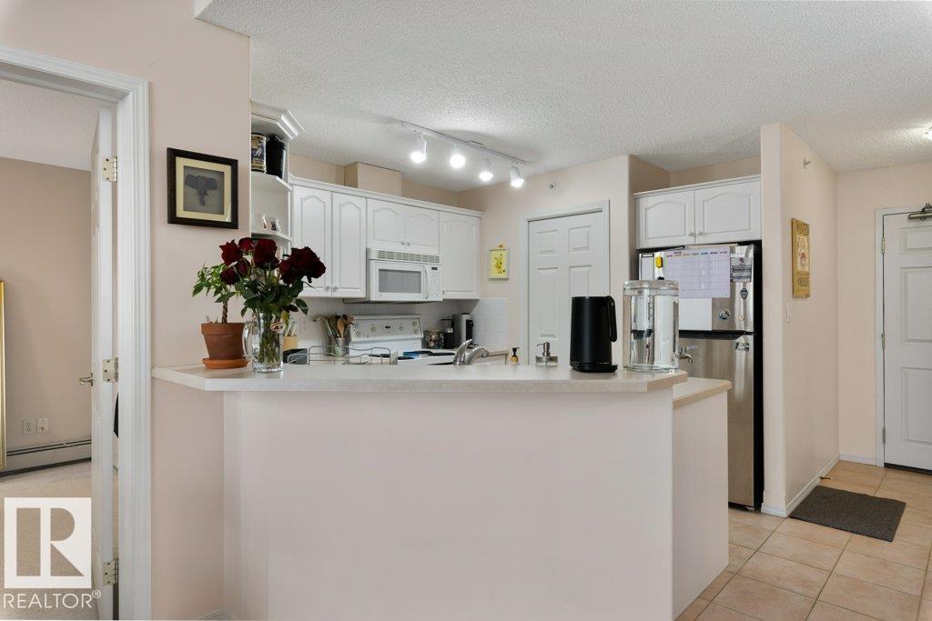 #412 9760 174 St Nw, Edmonton, Alberta T5T 6J4 - Photo 9 - E4475149