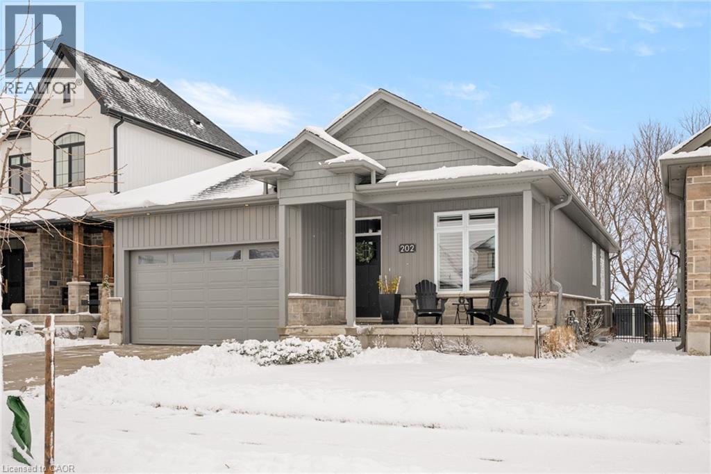 202 Timber Trail Road, Elmira, Ontario  N3B 0E4 - Photo 2 - 40811729