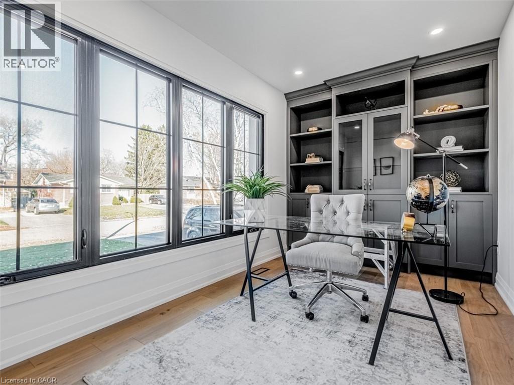 5502 Eaton Avenue, Burlington, Ontario  L7L 3S8 - Photo 13 - 40814731