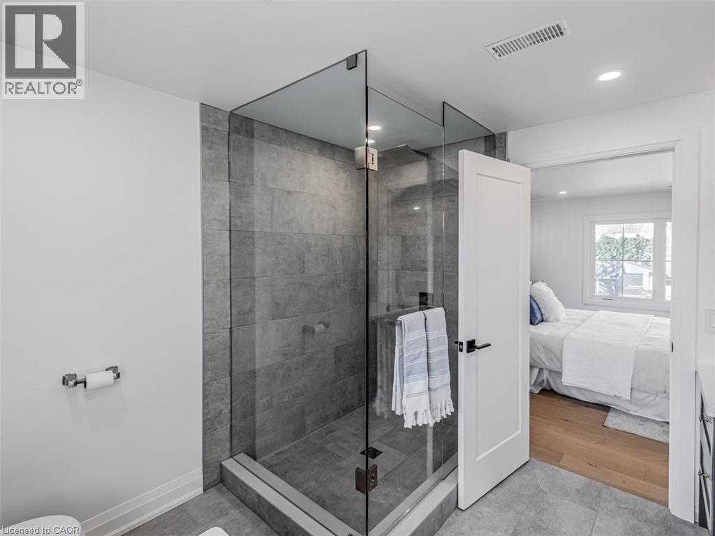 5502 Eaton Avenue, Burlington, Ontario  L7L 3S8 - Photo 22 - 40814731