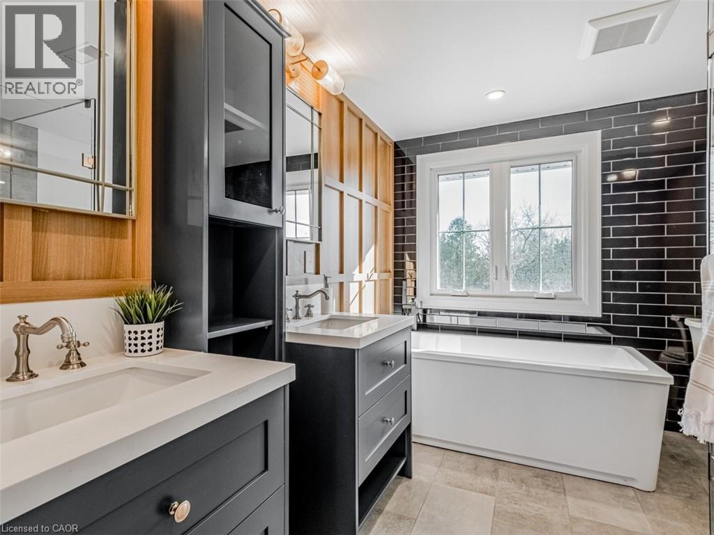 5502 Eaton Avenue, Burlington, Ontario  L7L 3S8 - Photo 27 - 40814731